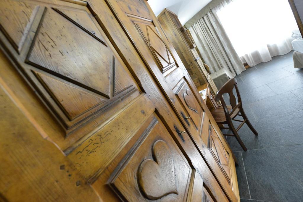 Mollino Rooms Брей-Червиния Номер фото