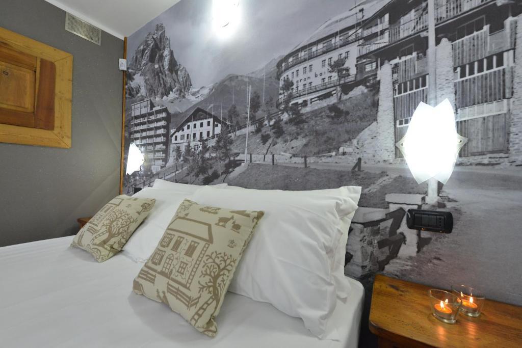 Mollino Rooms Брей-Червиния Номер фото