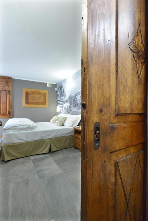 Mollino Rooms Брей-Червиния Номер фото