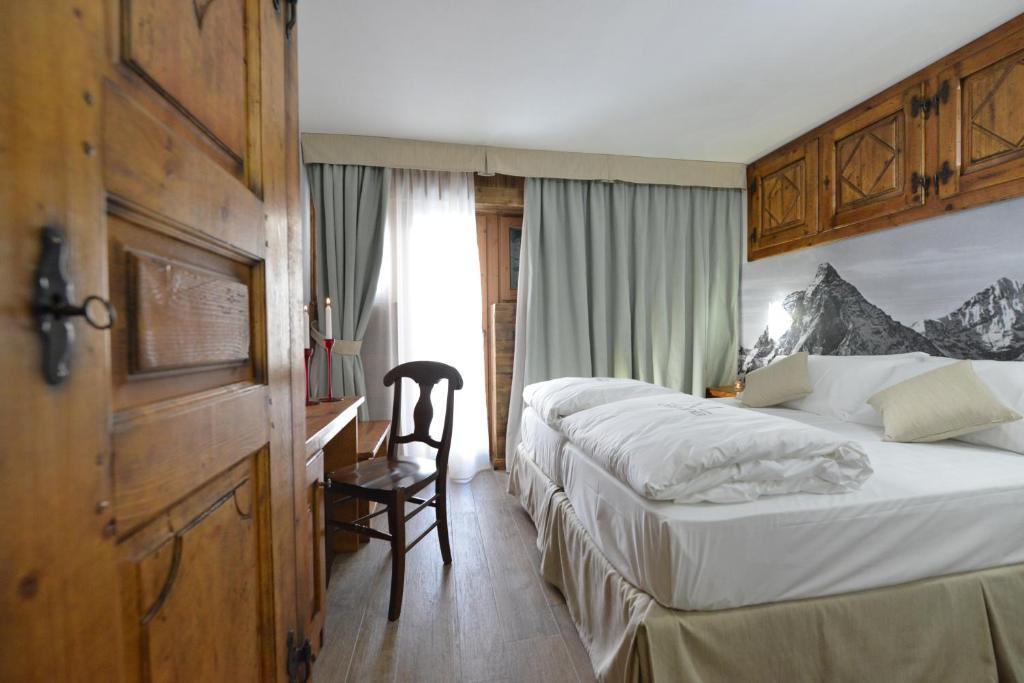 Mollino Rooms Брей-Червиния Номер фото