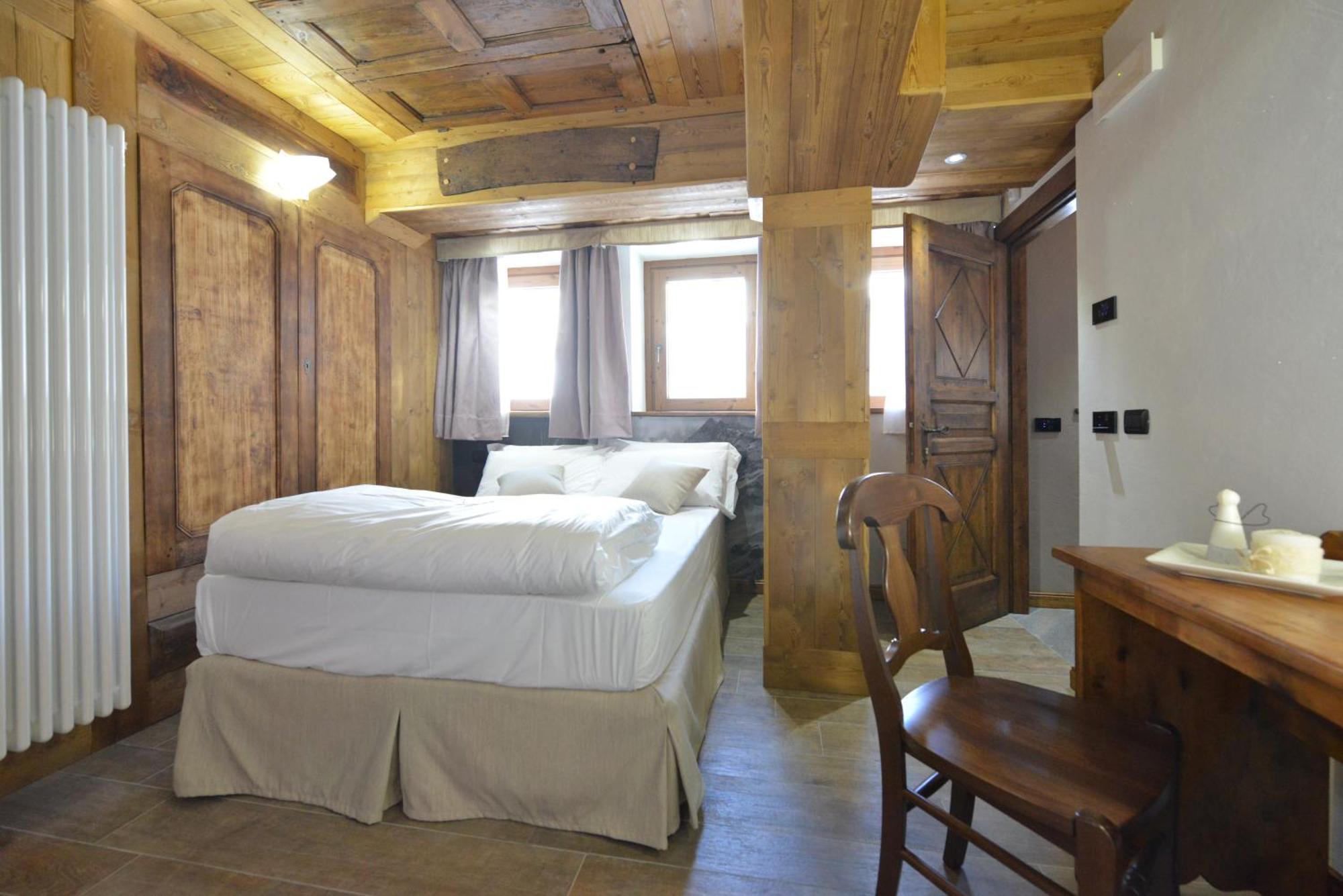Mollino Rooms Брей-Червиния Экстерьер фото